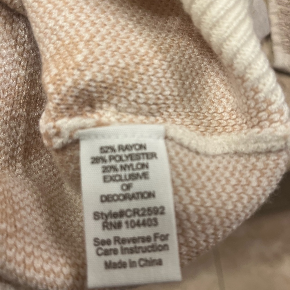Blu Pepper Cream and Tan Bow Knit Sweater - Picture 4 of 5